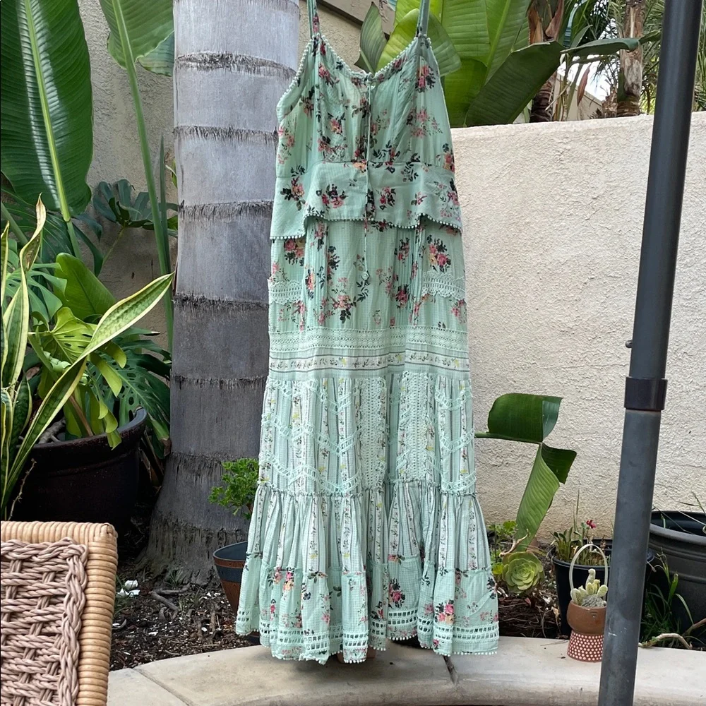 Hermant and nandita floral dress - Picture 3 of 9